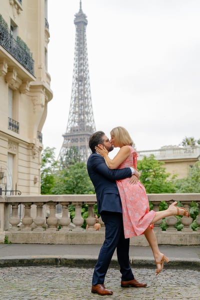 Engagement photos from paris