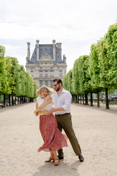 Engagement photos from paris